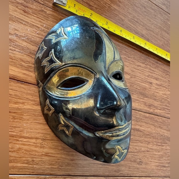 Vintage Solid Brass Decorative Mask, Made in India, Two-Toned Brass Mask - Picture 8 of 8